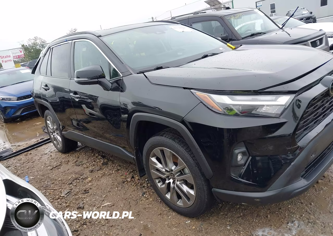 2023 Toyota Rav4 Xle Premium VIN:2T3A1RFV2PW352446 - 14