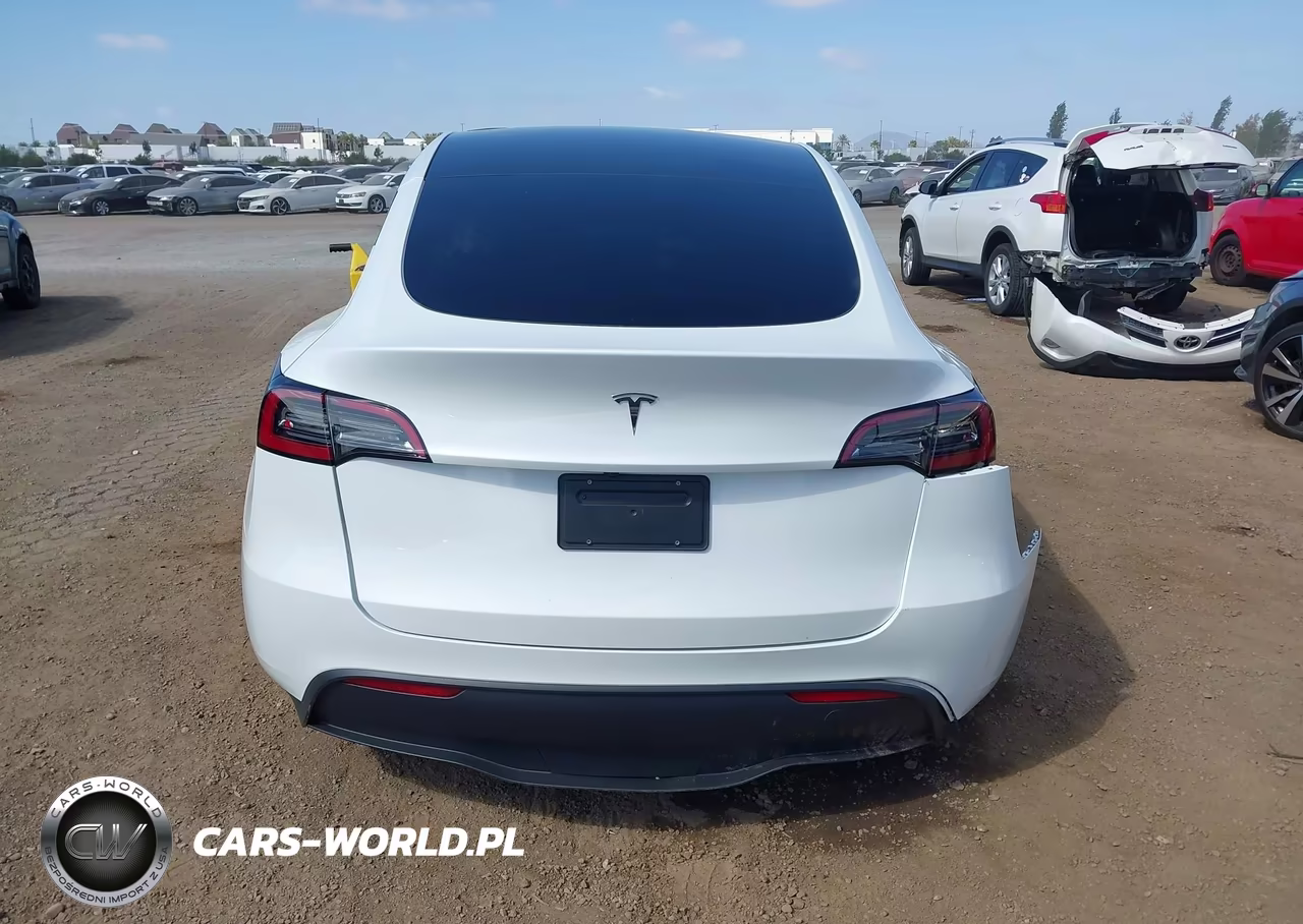 2024 Tesla Model Y Long Range Single Motor Rear-Wheel Drive-Rwd VIN:7SAYGDED1RF168894 - 15