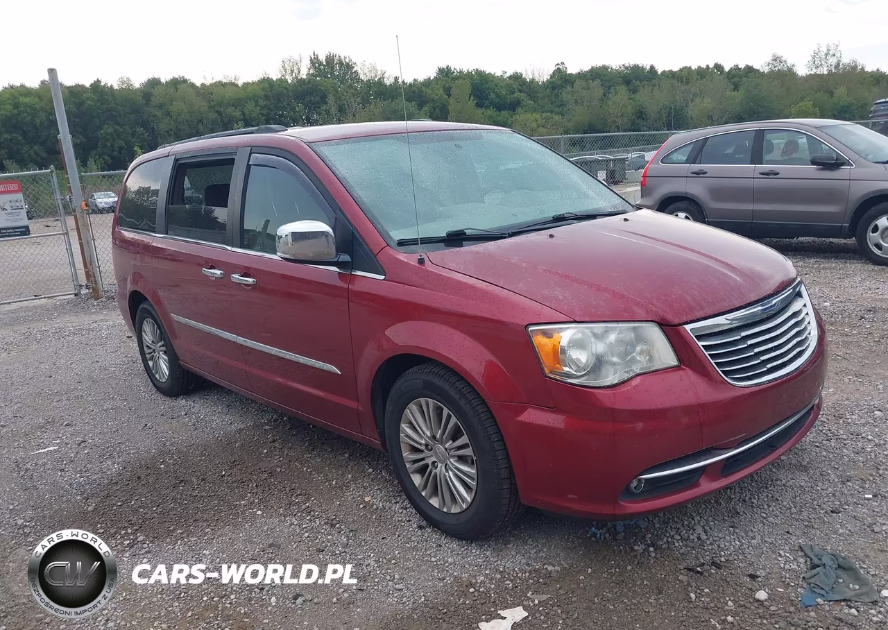 2015 Chrysler Town & Country Touring-L VIN:2C4RC1CG9FR755093 - 1