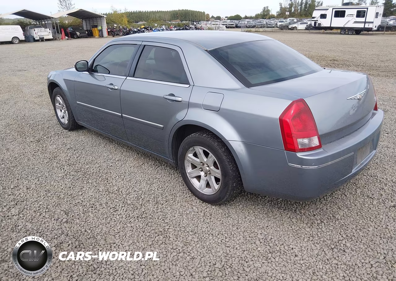 2006 Chrysler 300 Touring VIN:2C3KA53G46H458564 - 3