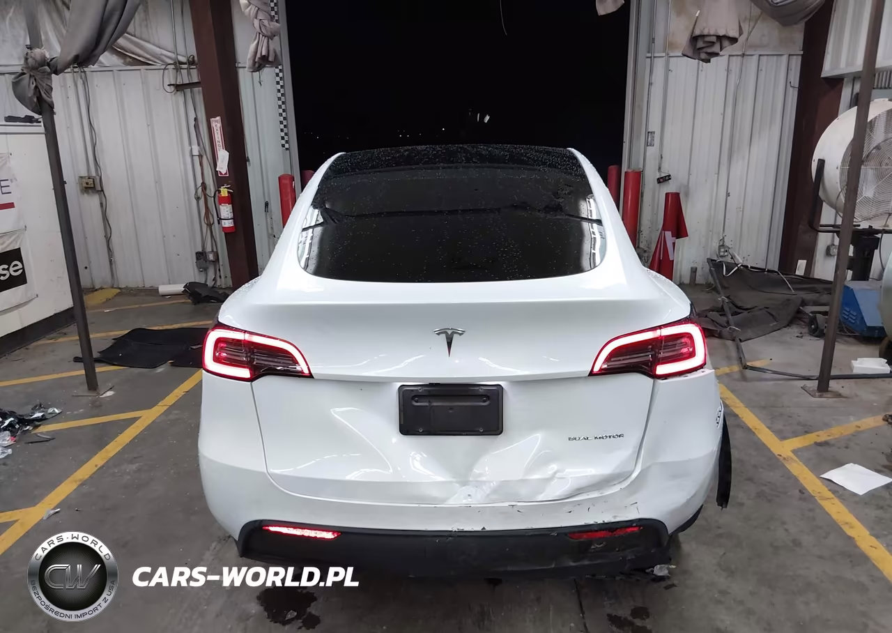 2023 Tesla Model Y Awd-Long Range Dual Motor All-Wheel Drive VIN:7SAYGDEE7PA141105 - 15