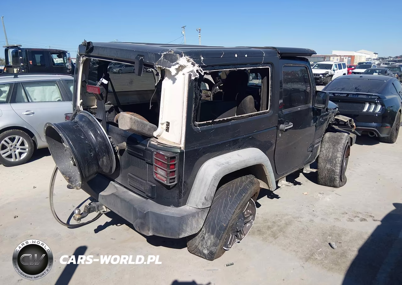 2012 Jeep Wrangler Sport VIN:1C4AJWAG7CL112359 - 4