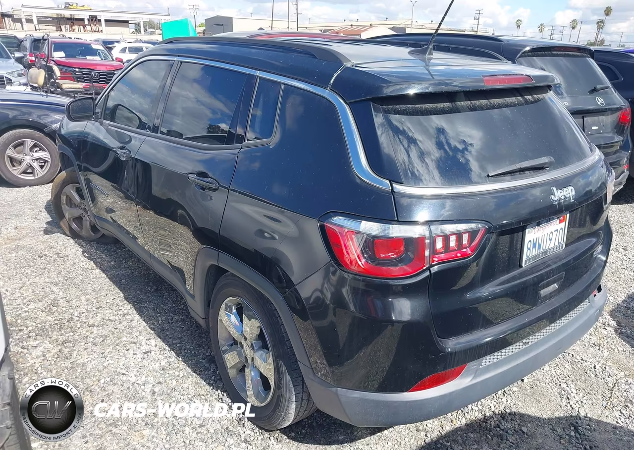 2019 Jeep Compass Latitude Fwd VIN:3C4NJCBB2KT855369 - 3