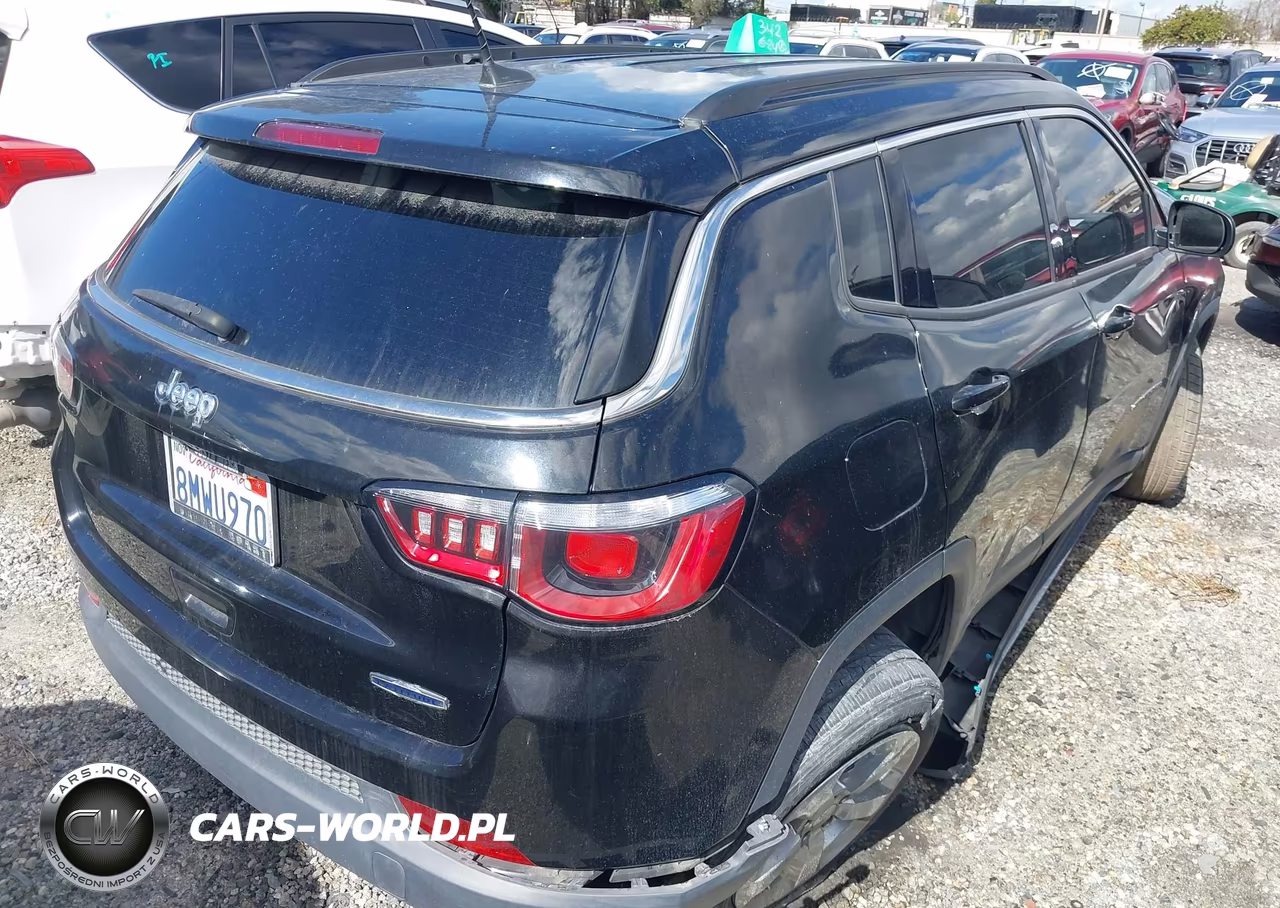 2019 Jeep Compass Latitude Fwd VIN:3C4NJCBB2KT855369 - 4