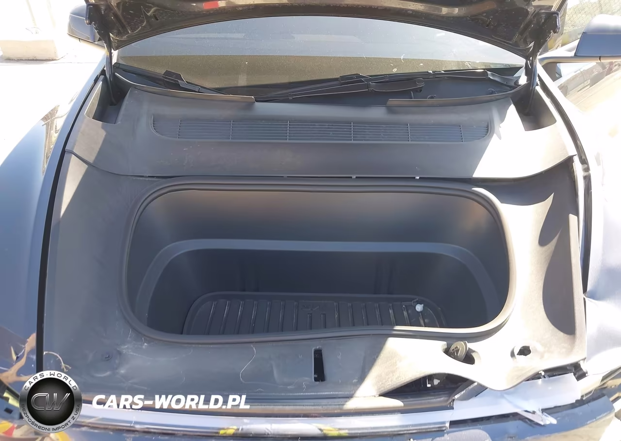 2026 Tesla Model Y Premium Rear-Wheel Drive-Rear-Wheel Drive VIN:7SAYGDED7TF525762 - 10