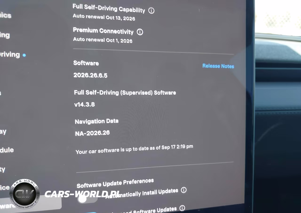 2026 Tesla Model Y Premium Rear-Wheel Drive-Rear-Wheel Drive VIN:7SAYGDED7TF525762 - 18