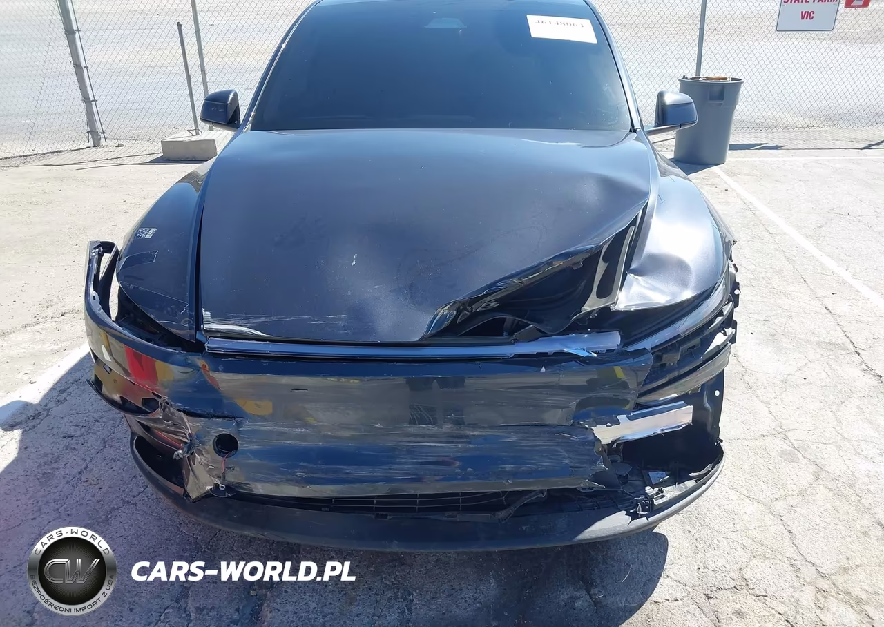 2026 Tesla Model Y Premium Rear-Wheel Drive-Rear-Wheel Drive VIN:7SAYGDED7TF525762 - 19