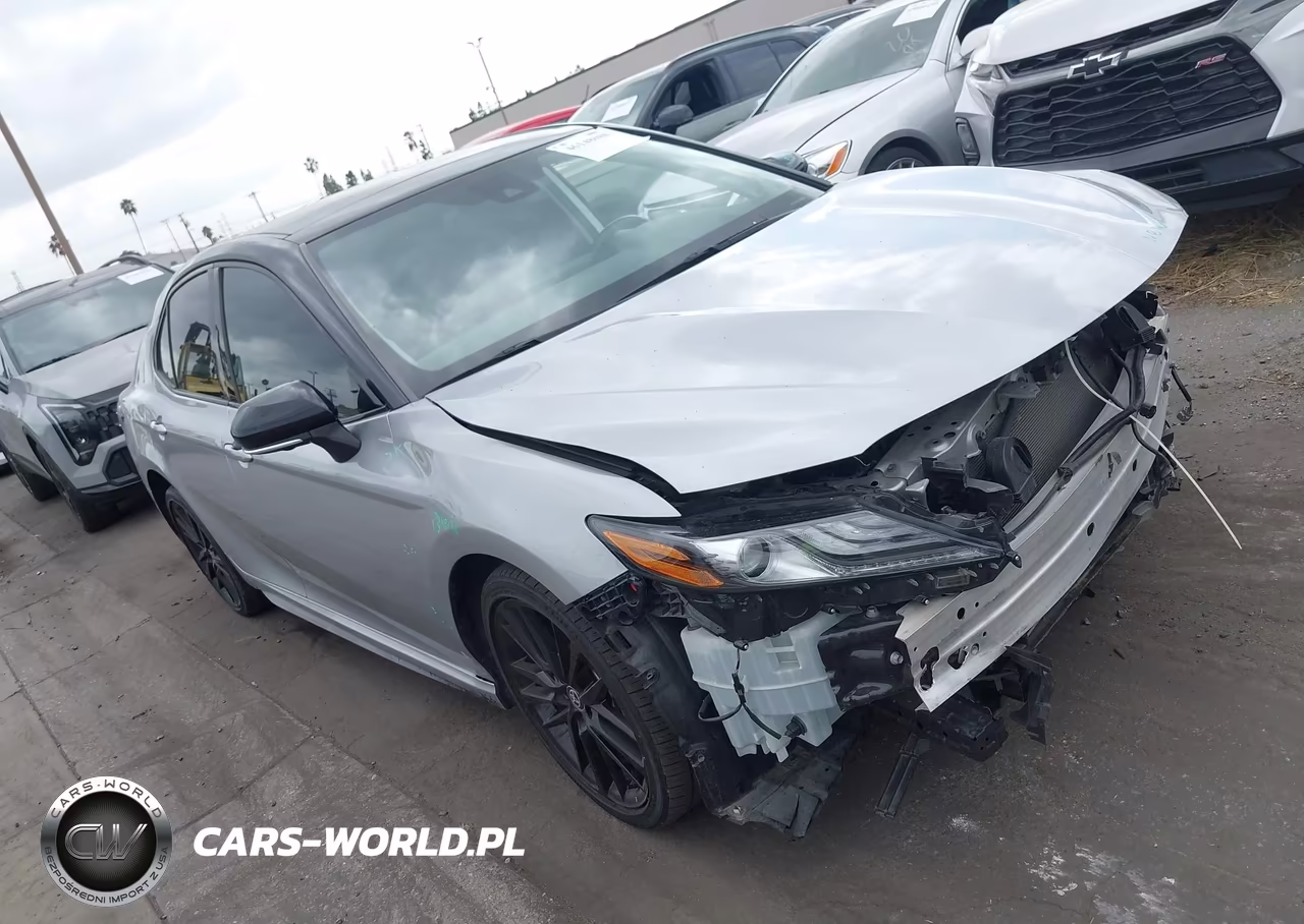 2023 Toyota Camry Xse V6