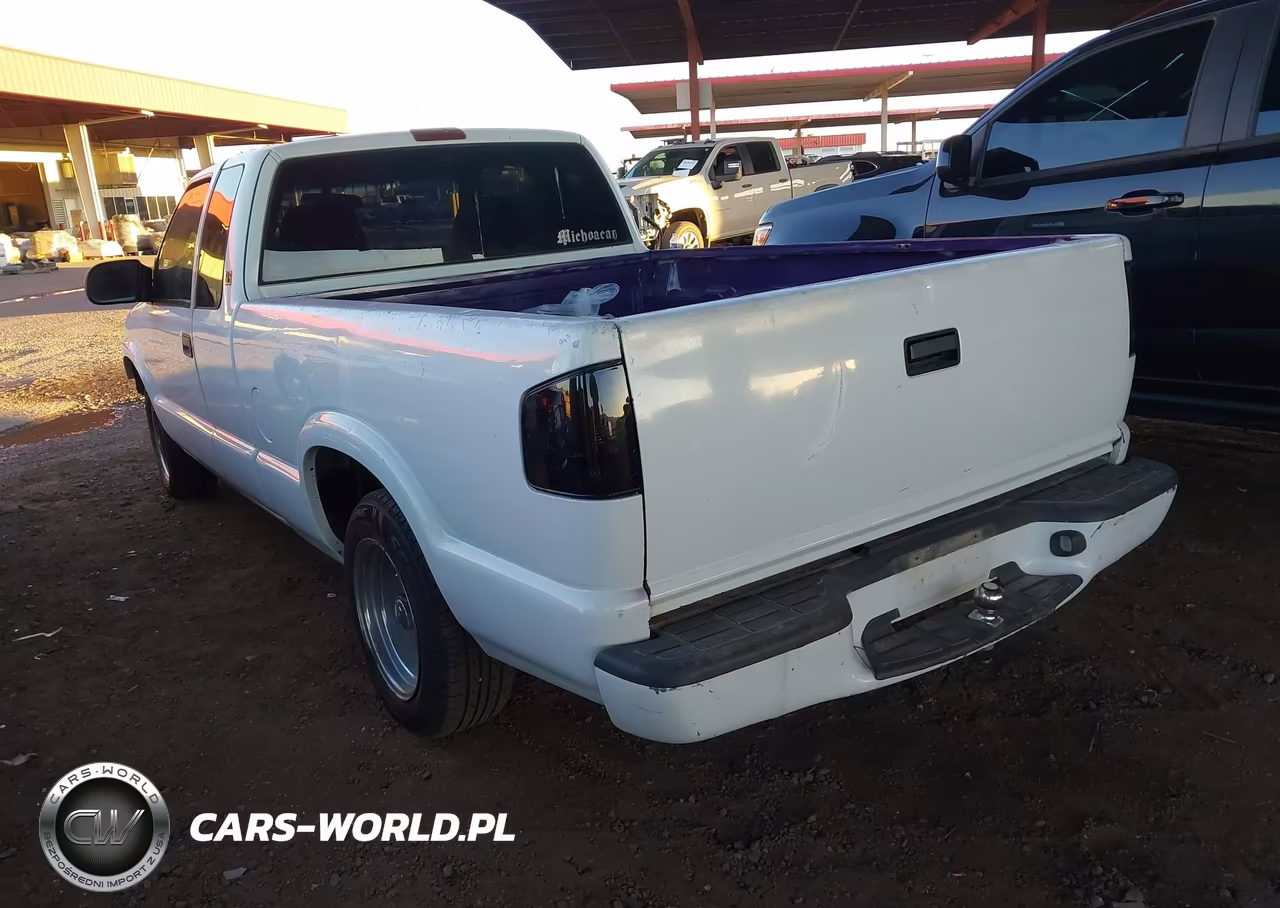 2001 GMC Sonoma Sls VIN:1GTCS19W818245927 - 3