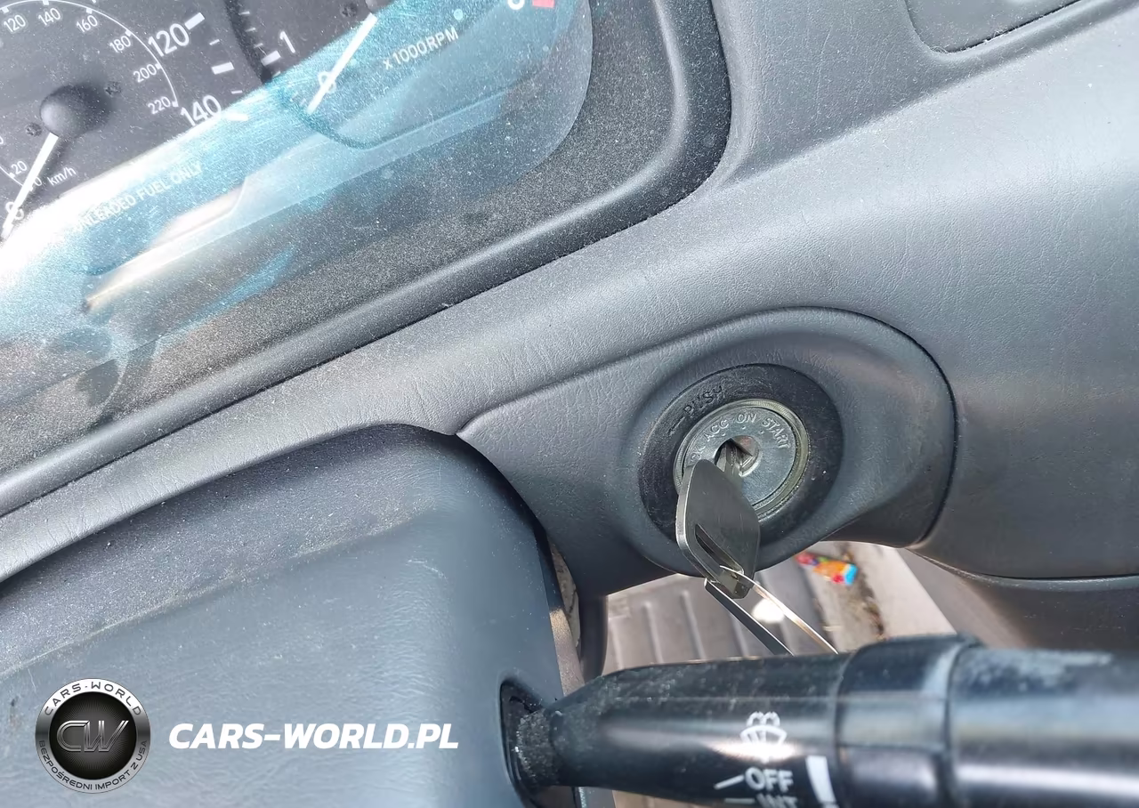 1999 Toyota Camry Le V6 VIN:JT2BF28K2X0185020 - 11
