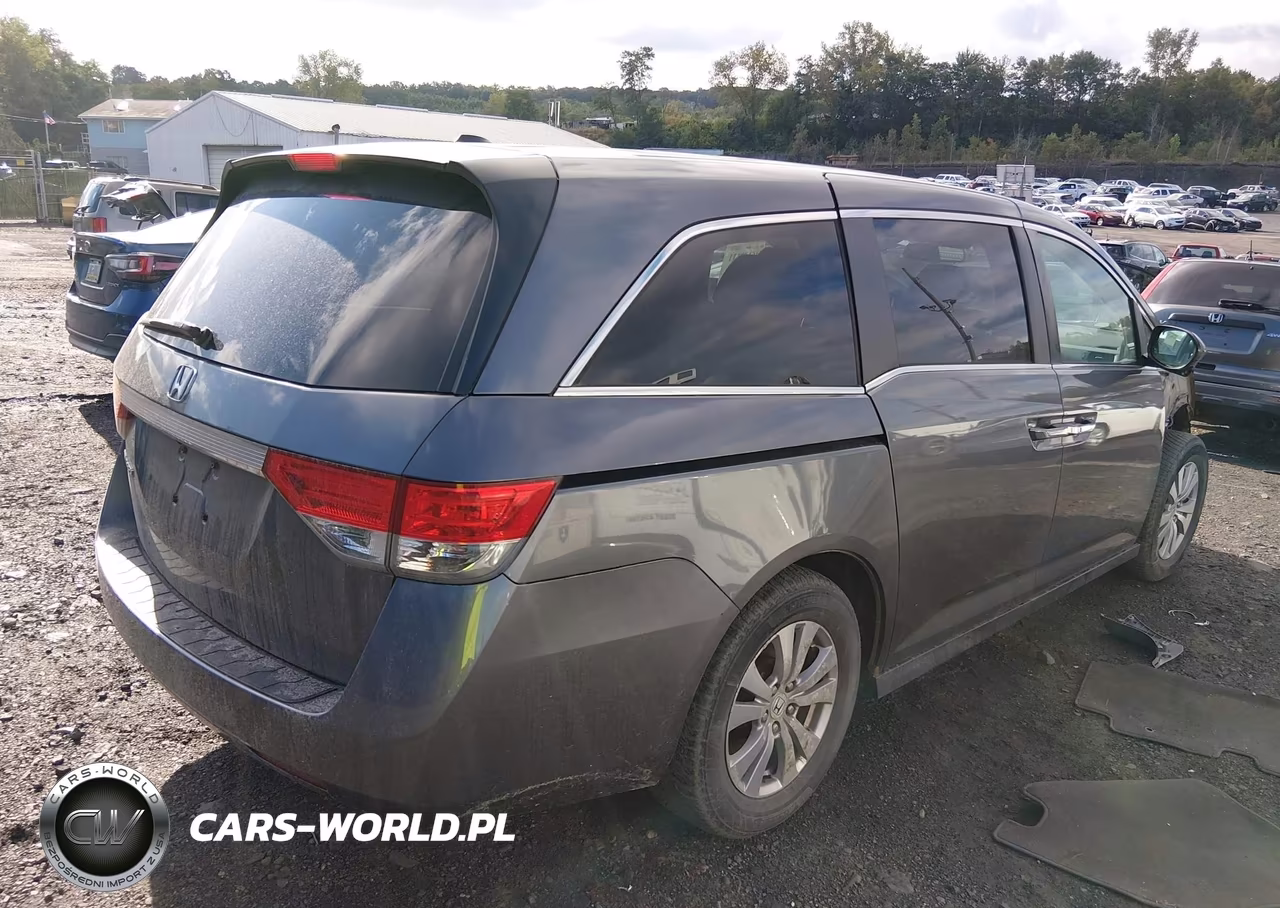 2015 Honda Odyssey Ex-L VIN:5FNRL5H69FB007009 - 4