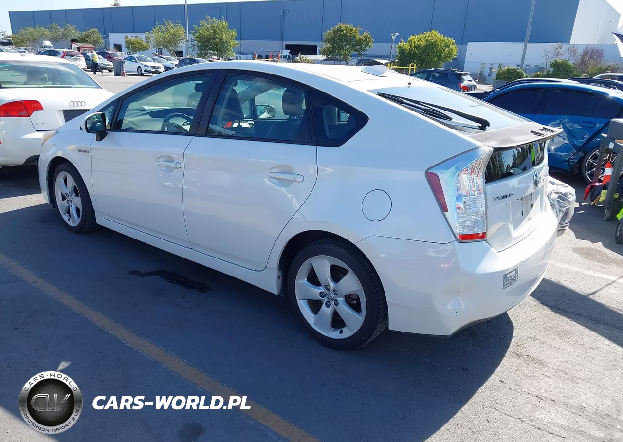 2010 Toyota Prius V VIN:JTDKN3DU1A0107312 - 3