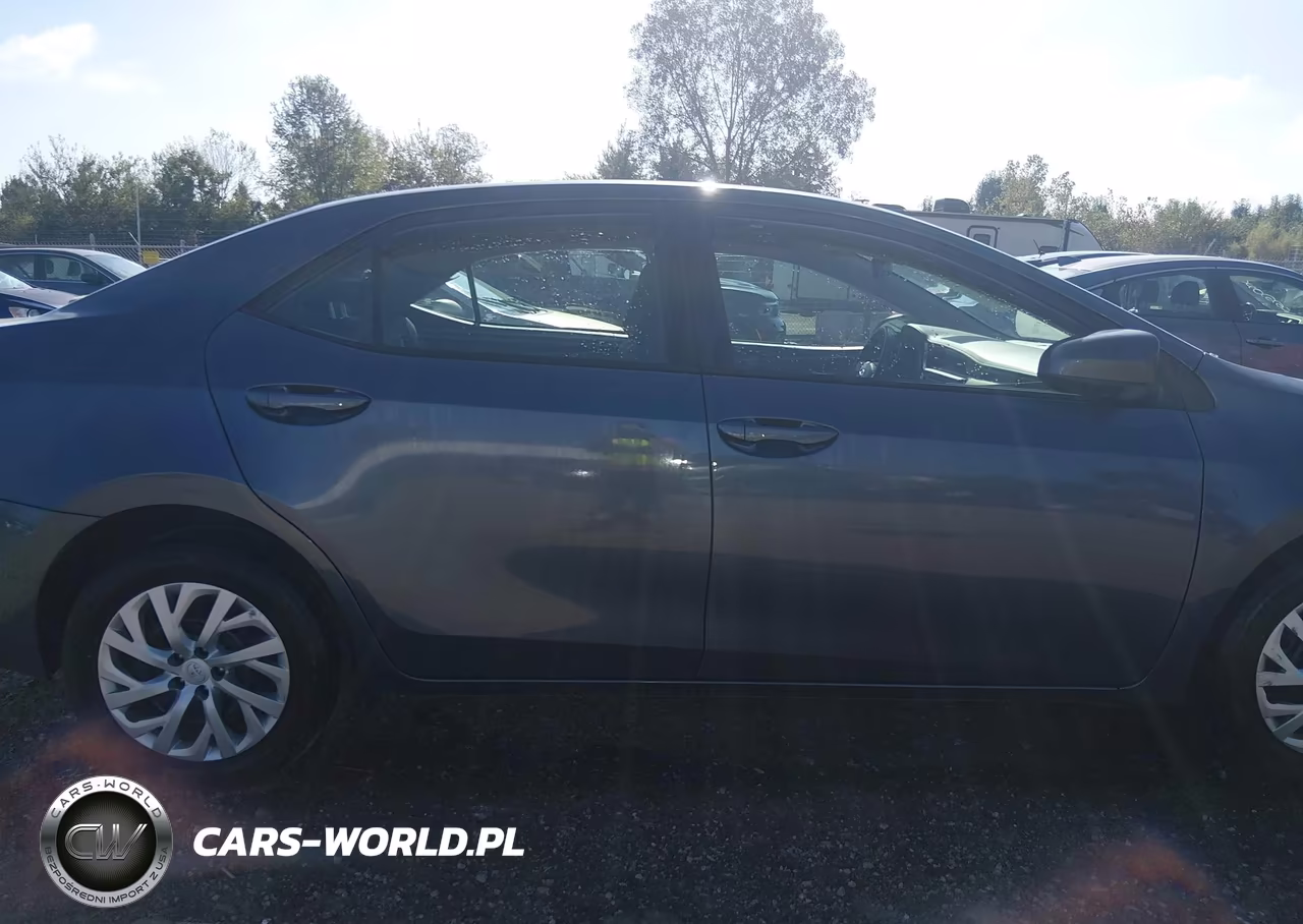 2019 Toyota Corolla Le VIN:5YFBURHE6KP938711 - 13