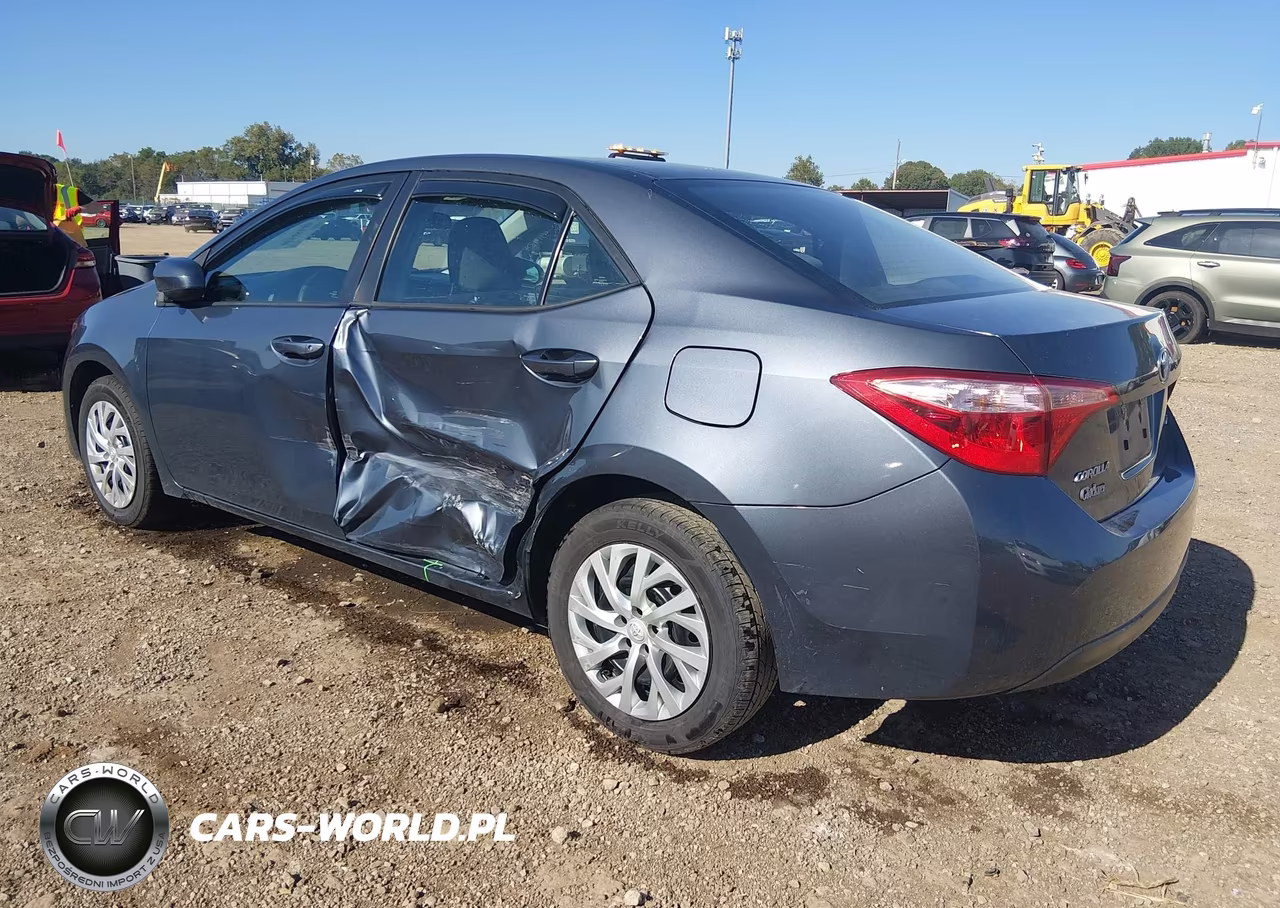 2019 Toyota Corolla Le VIN:5YFBURHE6KP938711 - 3