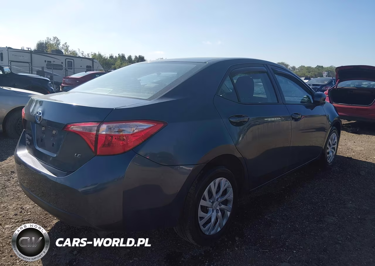 2019 Toyota Corolla Le VIN:5YFBURHE6KP938711 - 4