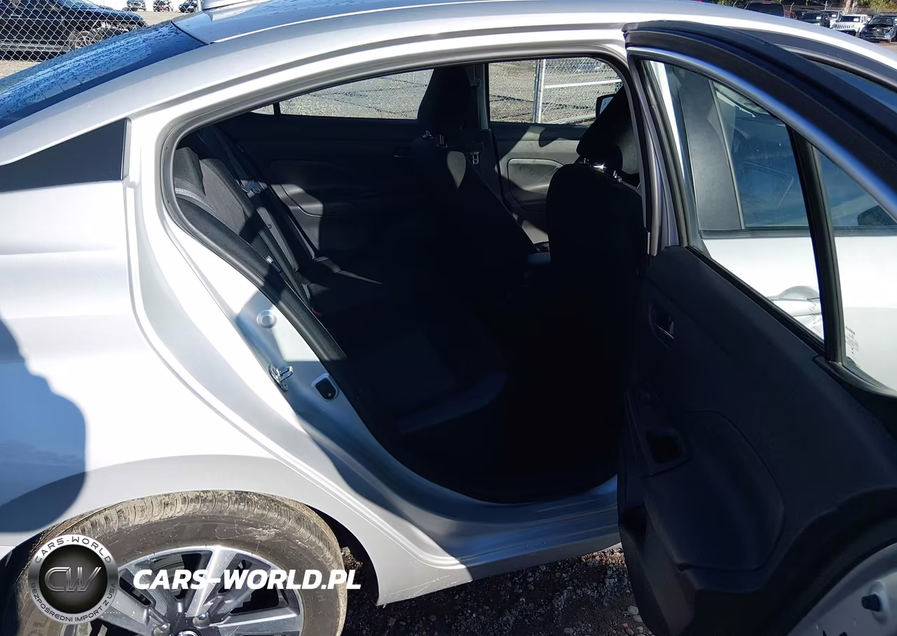 2025 Nissan Versa 1.6 Sv VIN:3N1CN8EV5SL840043 - 8