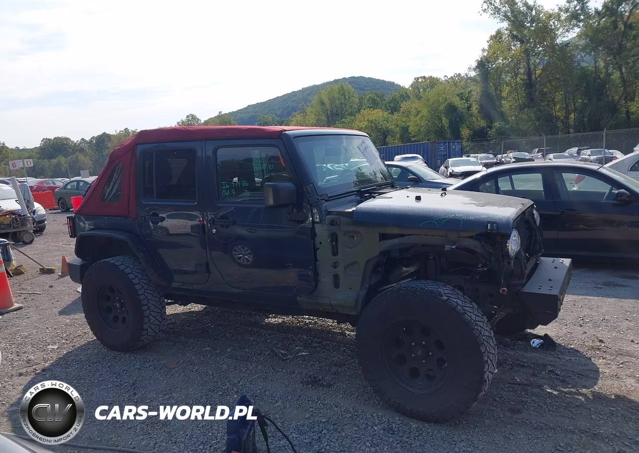2017 Jeep Wrangler Unlimited Freedom 4X4 VIN:1C4BJWDG5HL563121 - 14