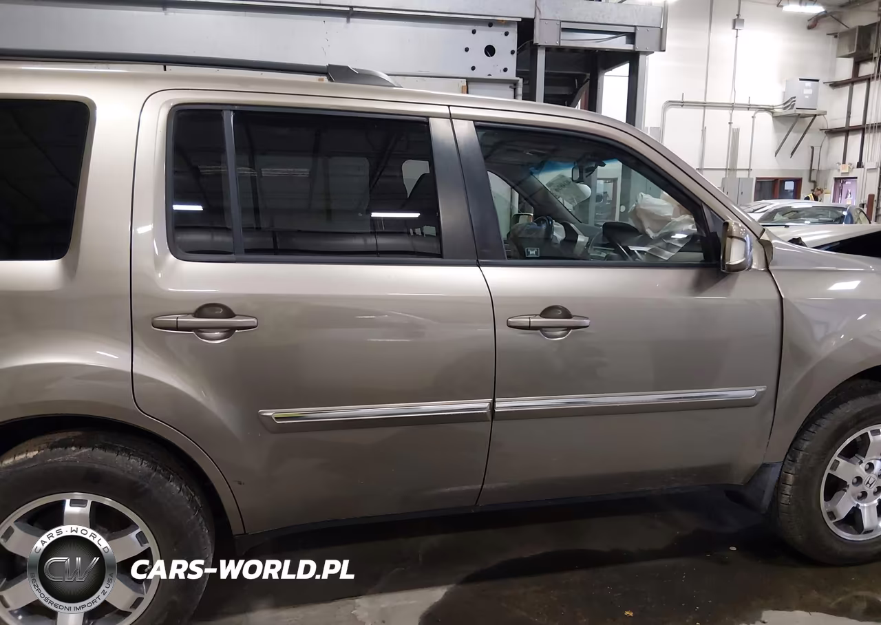 2009 Honda Pilot Touring VIN:5FNYF48919B018145 - 13