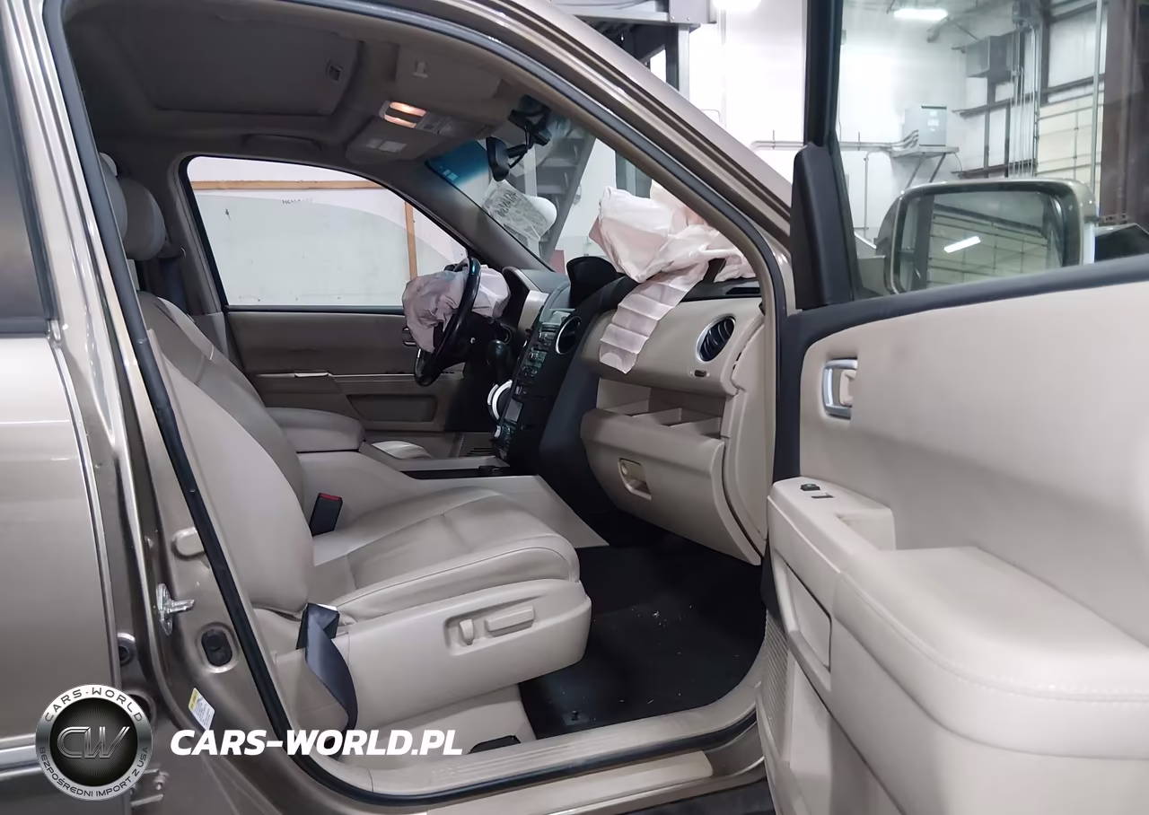2009 Honda Pilot Touring VIN:5FNYF48919B018145 - 5