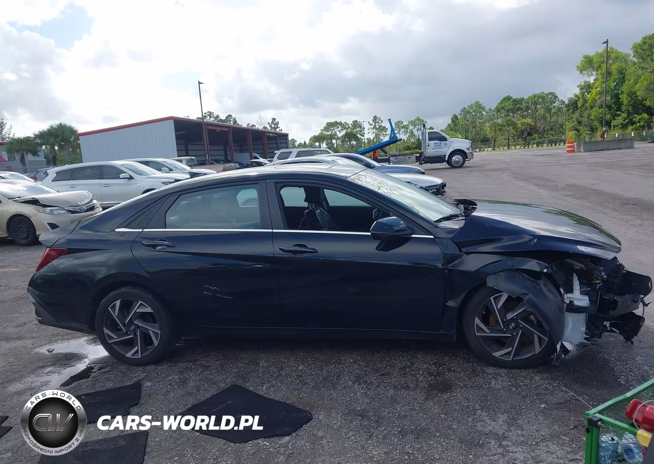 2024 Hyundai Elantra Limited VIN:KMHLP4DG0RU837937 - 14