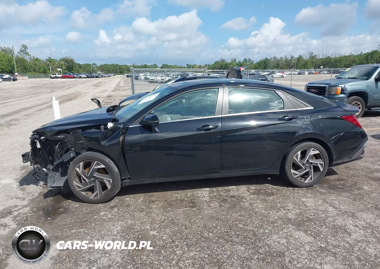 2024 Hyundai Elantra Limited VIN:KMHLP4DG0RU837937 - 15