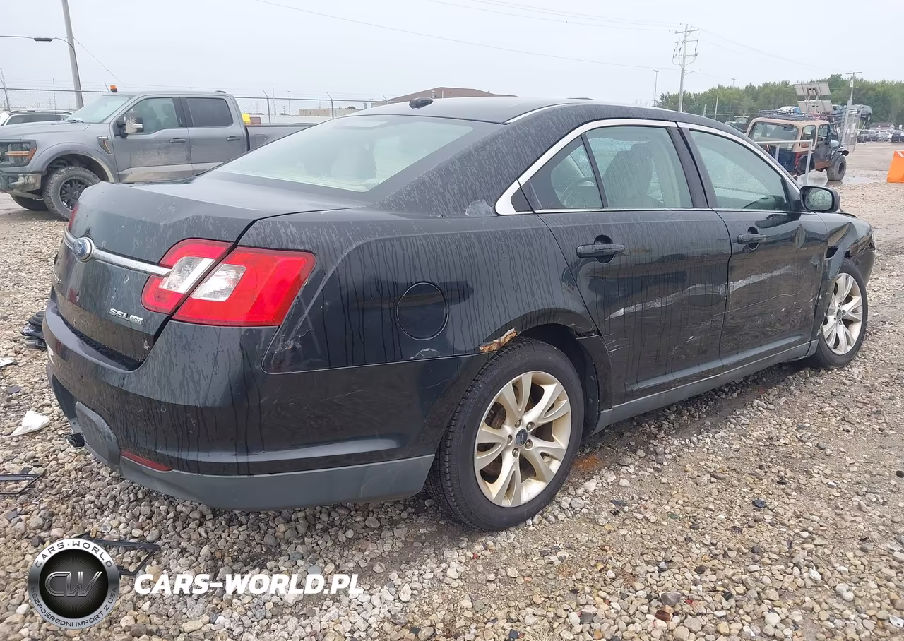 2010 Ford Taurus Sel VIN:1FAHP2HW9AG165837 - 4