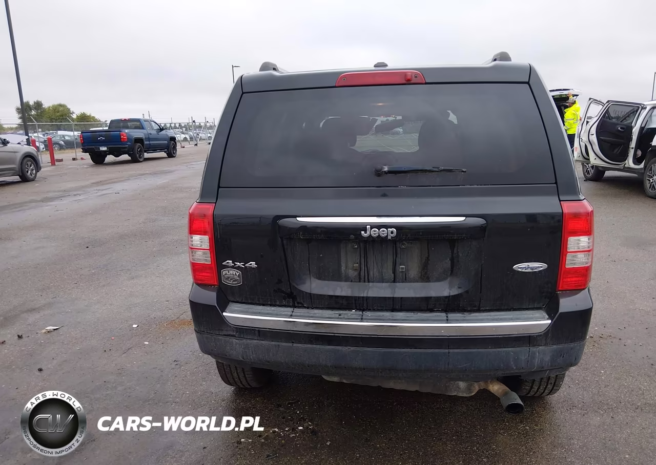 2016 Jeep Patriot High Altitude Edition VIN:1C4NJRFB7GD709124 - 17