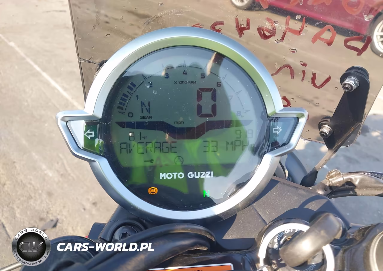 2021 Moto Guzzi V7 Stone VIN:ZGUKZUA03MM000221 - 7