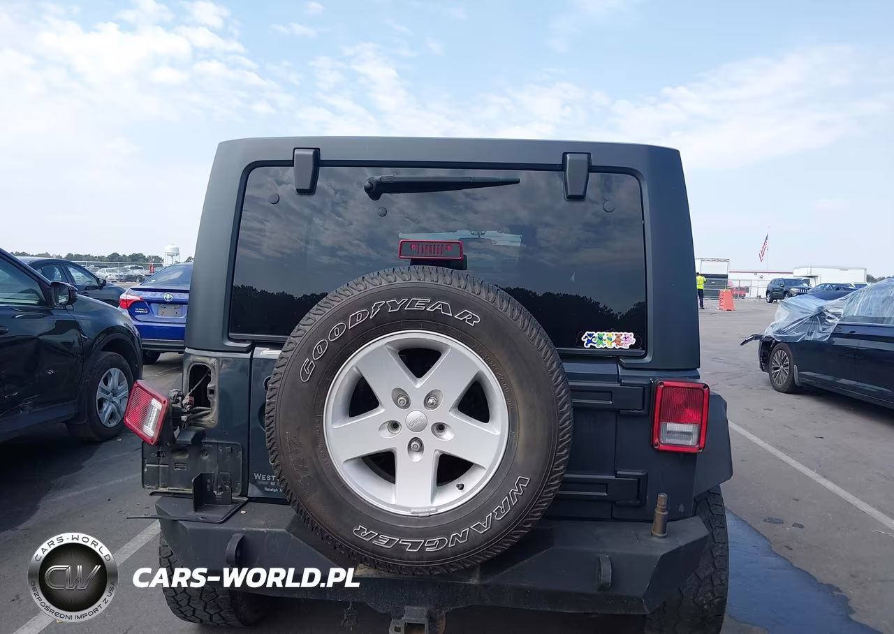 2018 Jeep Wrangler Jk Unlimited Sport S 4X4 VIN:1C4BJWDG9JL860270 - 16