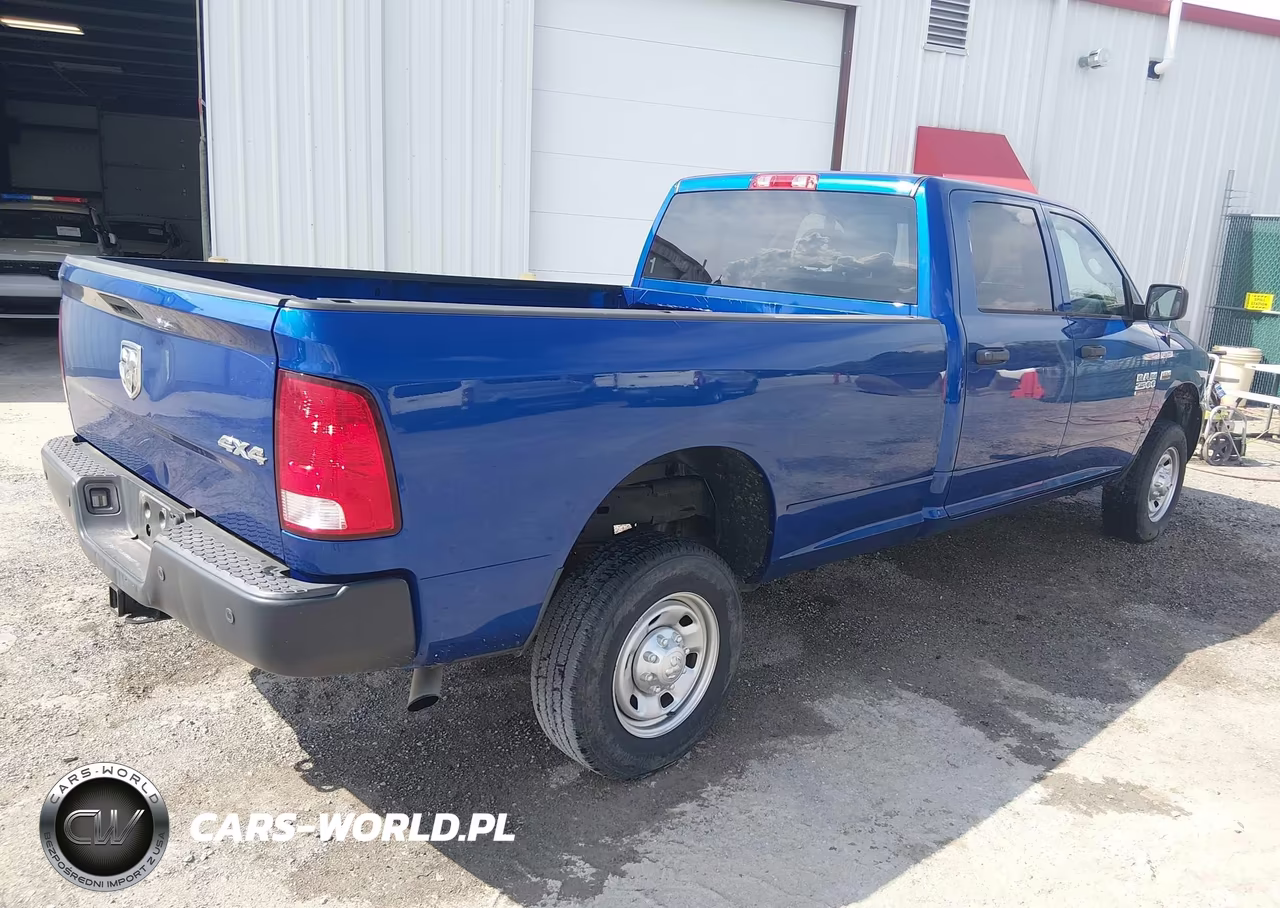 2018 Ram 2500 Tradesman 4X4 8' Box VIN:3C6TR5HT9JG375226 - 4
