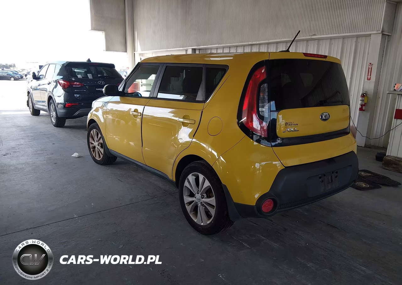 2014 Kia Soul + VIN:KNDJP3A55E7023655 - 3