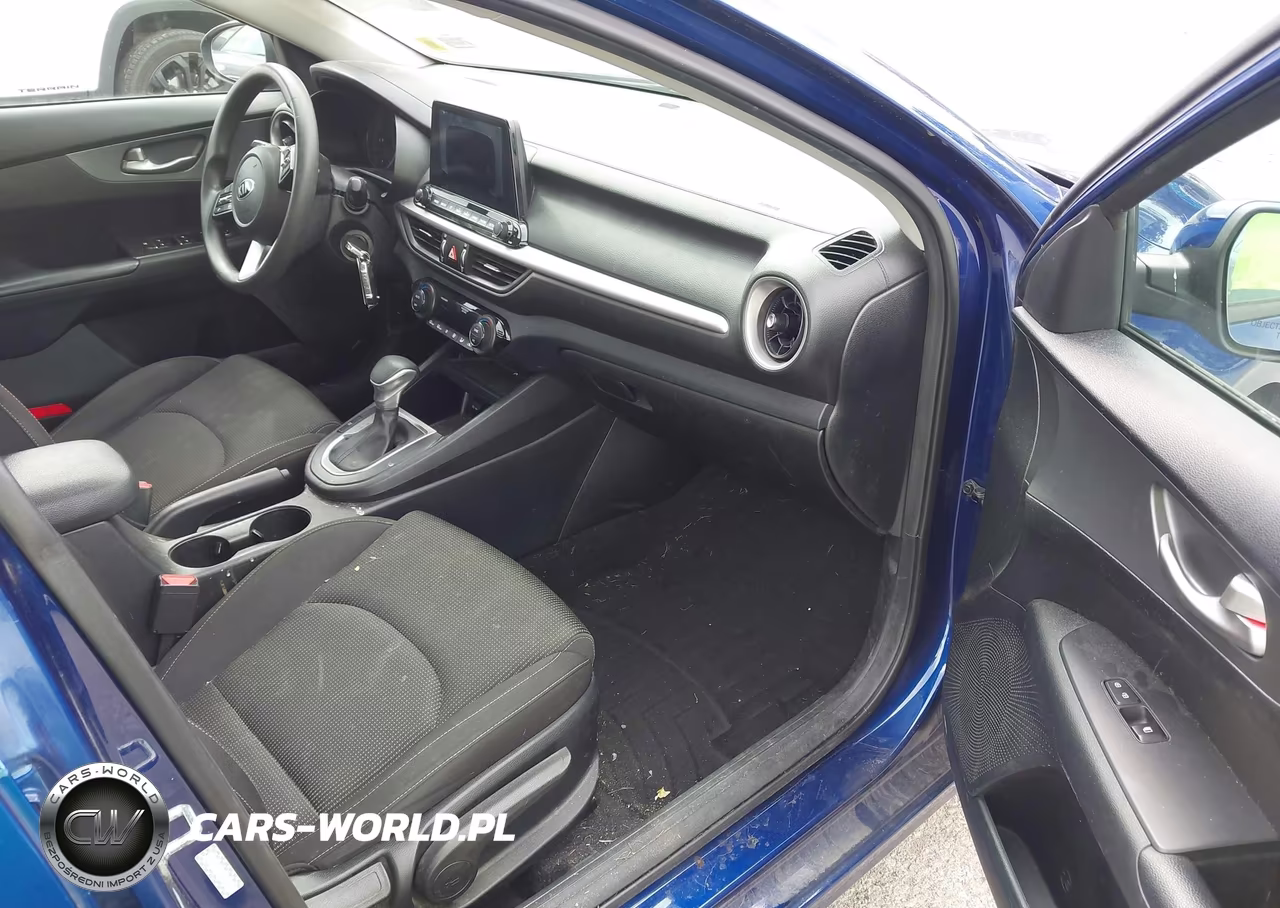 2019 Kia Forte Lxs VIN:3KPF24AD9KE130284 - 5