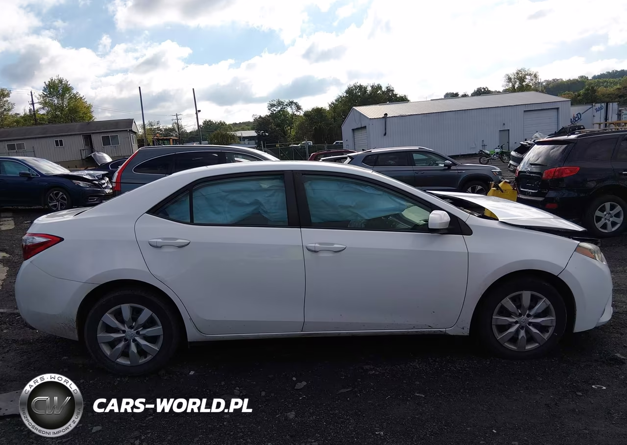 2016 Toyota Corolla Le VIN:2T1BURHE7GC684322 - 13