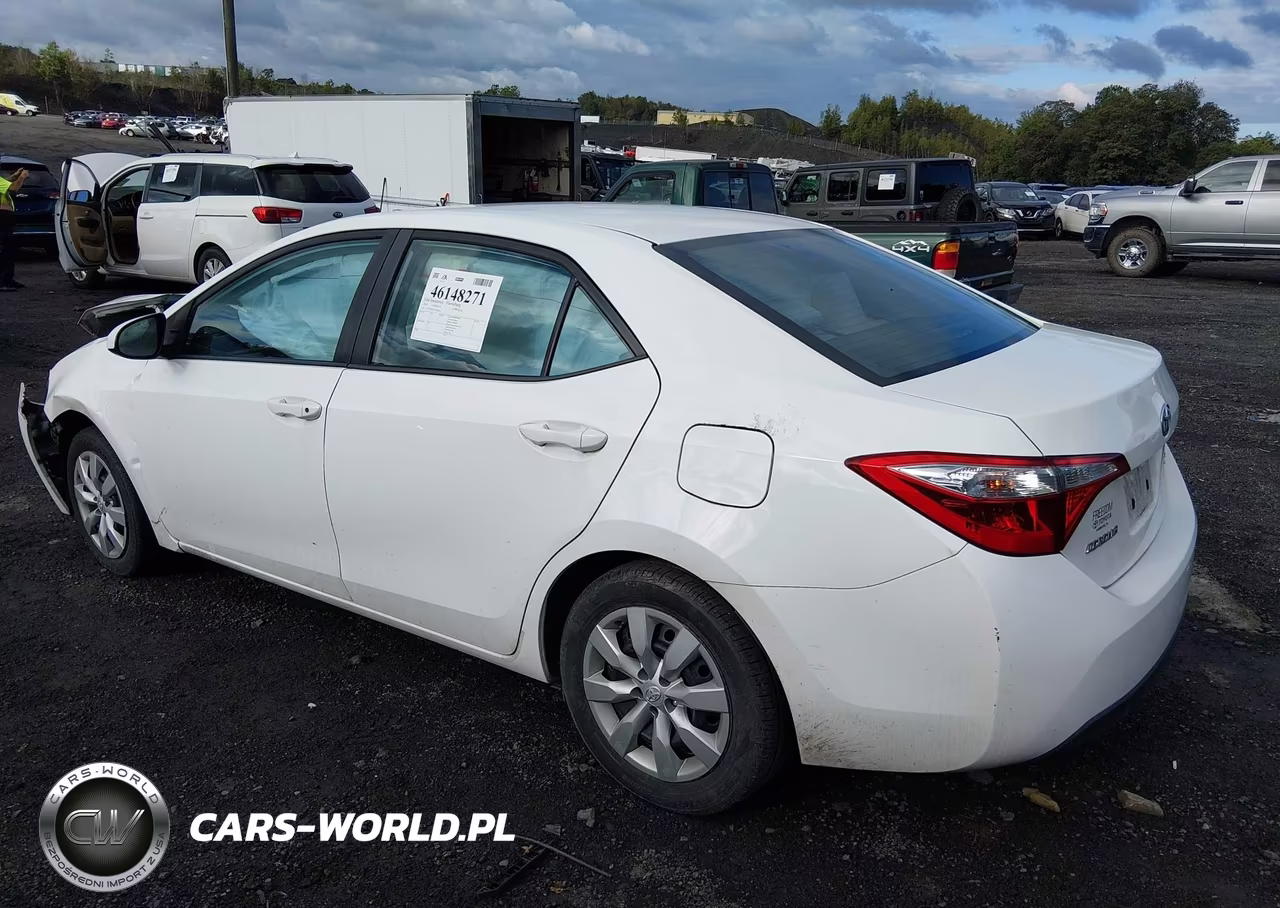 2016 Toyota Corolla Le VIN:2T1BURHE7GC684322 - 3