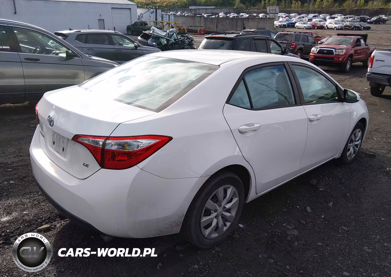 2016 Toyota Corolla Le VIN:2T1BURHE7GC684322 - 4