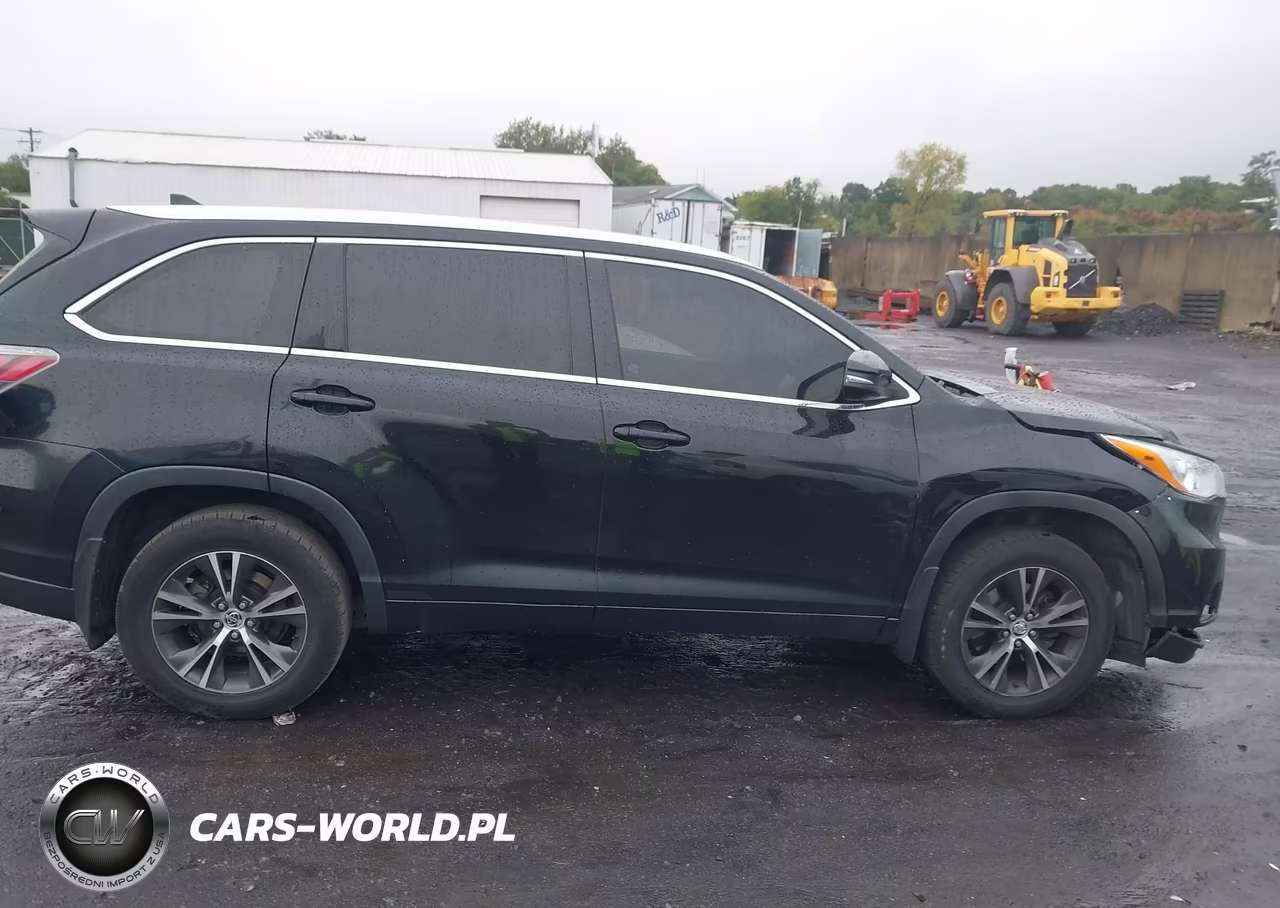 2016 Toyota Highlander Xle V6 VIN:5TDJKRFH4GS230969 - 13