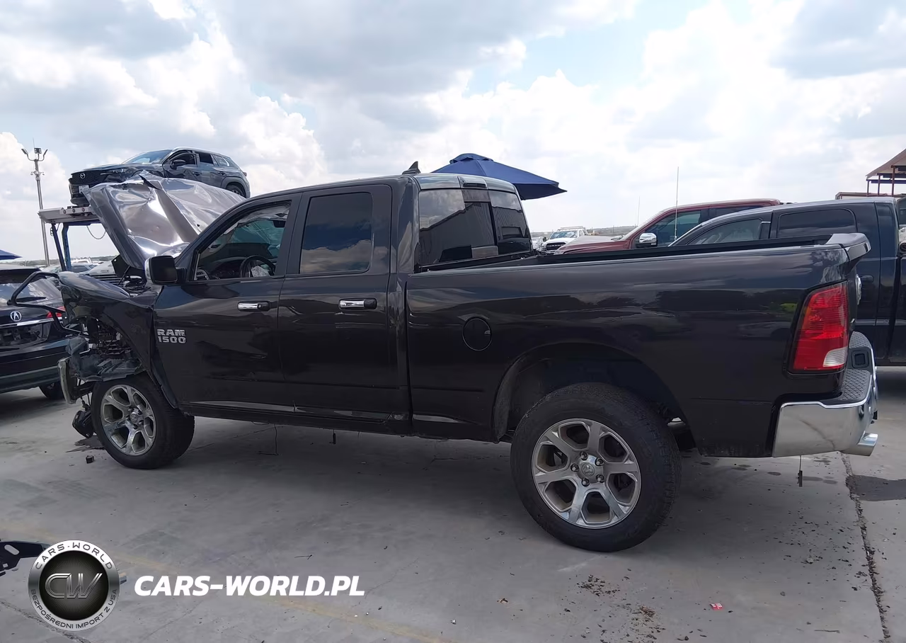 2017 Ram 1500 Laramie 4X4 6'4 Box VIN:1C6RR7JT1HS555707 - 15
