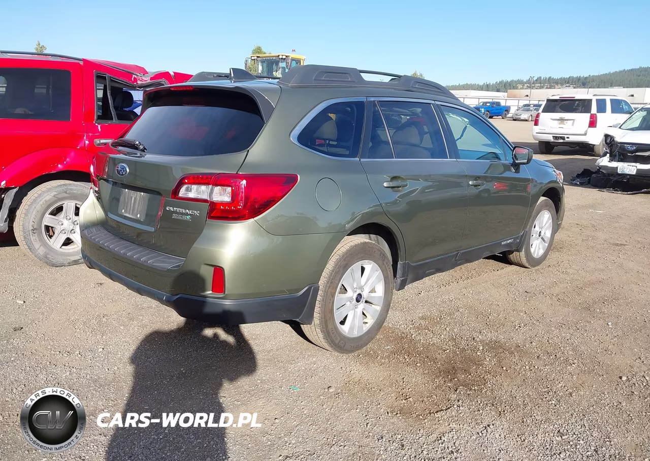 2017 Subaru Outback 2.5I Premium VIN:4S4BSACC6H3308102 - 4