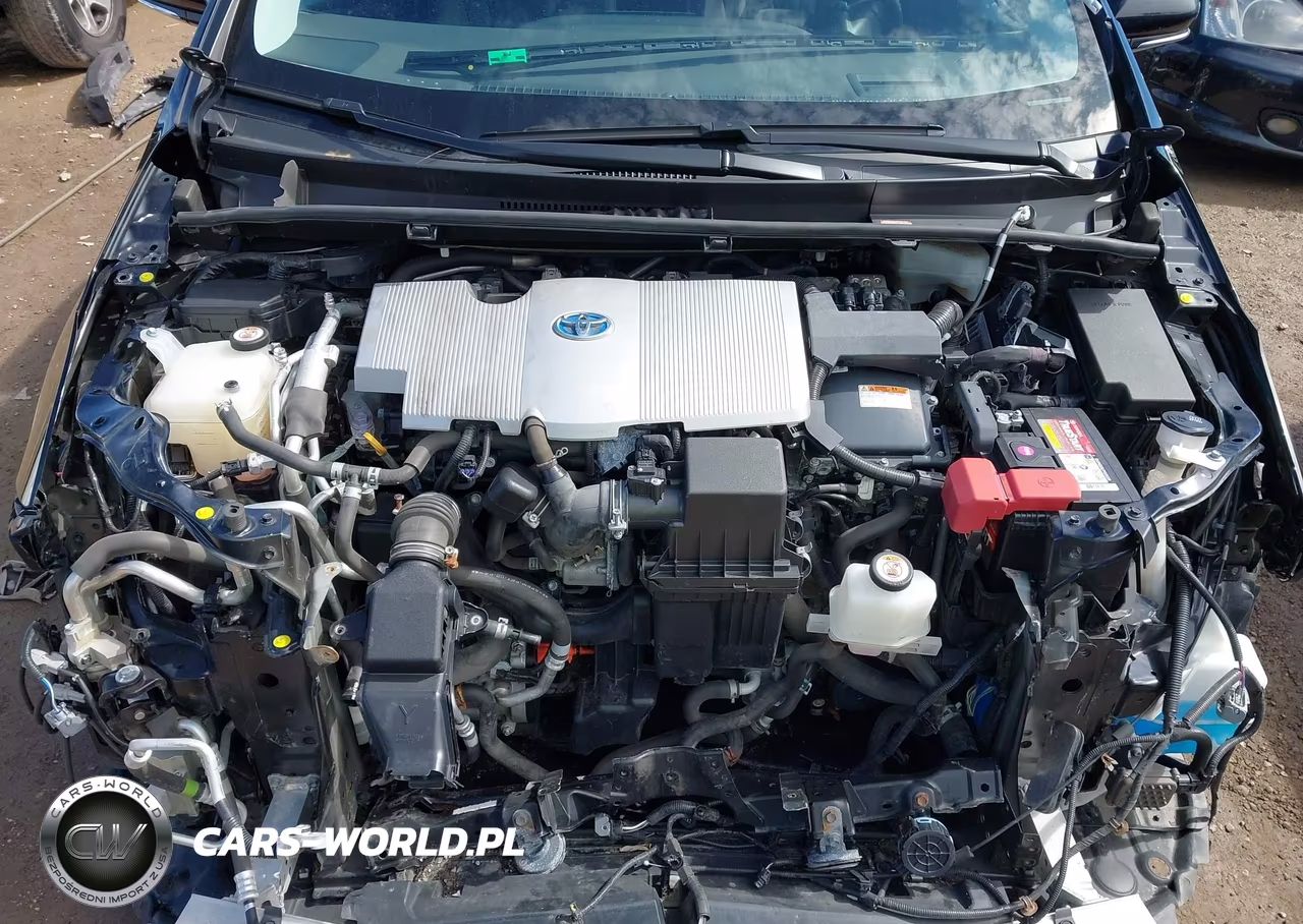 2020 Toyota Prius Prime Limited VIN:JTDKARFP1L3125929 - 10