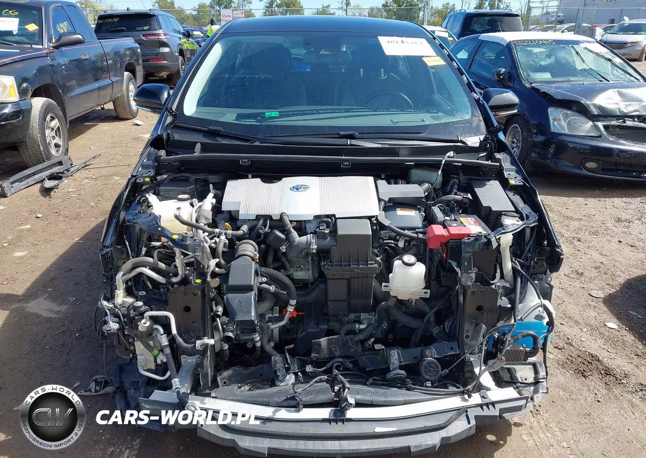 2020 Toyota Prius Prime Limited VIN:JTDKARFP1L3125929 - 13