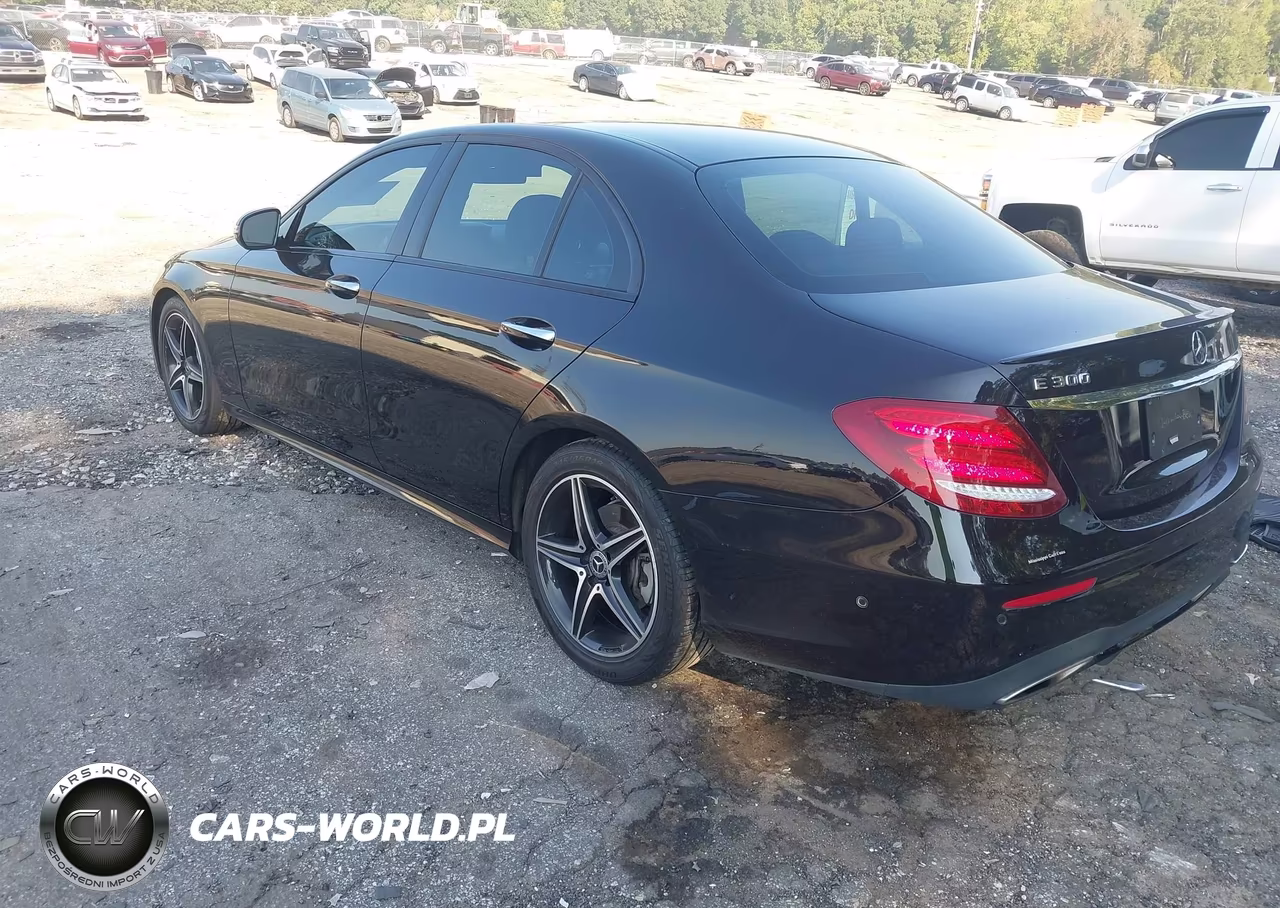 2018 Mercedes-Benz E 300 VIN:WDDZF4JB3JA427140 - 3