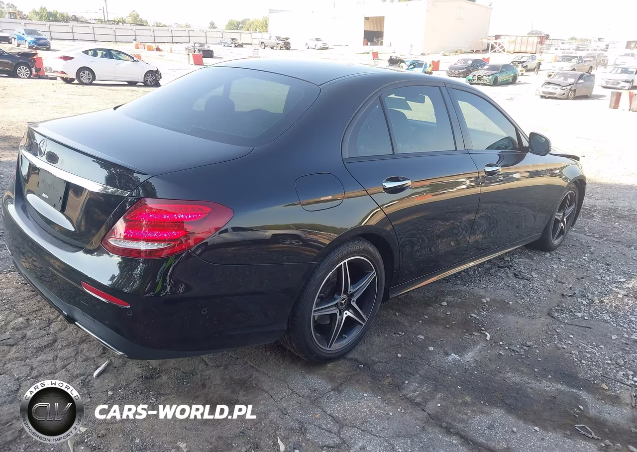 2018 Mercedes-Benz E 300 VIN:WDDZF4JB3JA427140 - 4