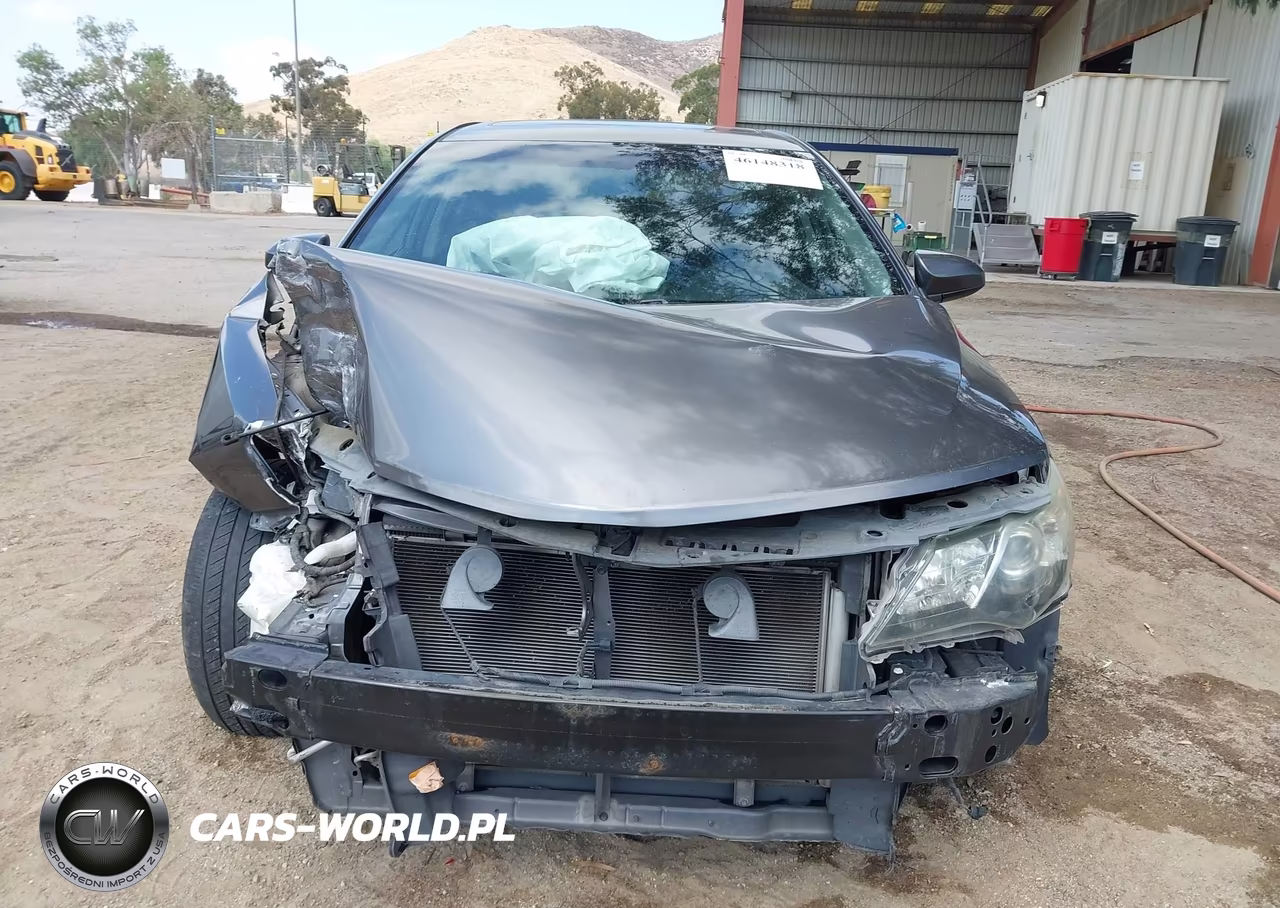 2014 Toyota Camry Se Sport VIN:4T1BF1FK5EU372953 - 12