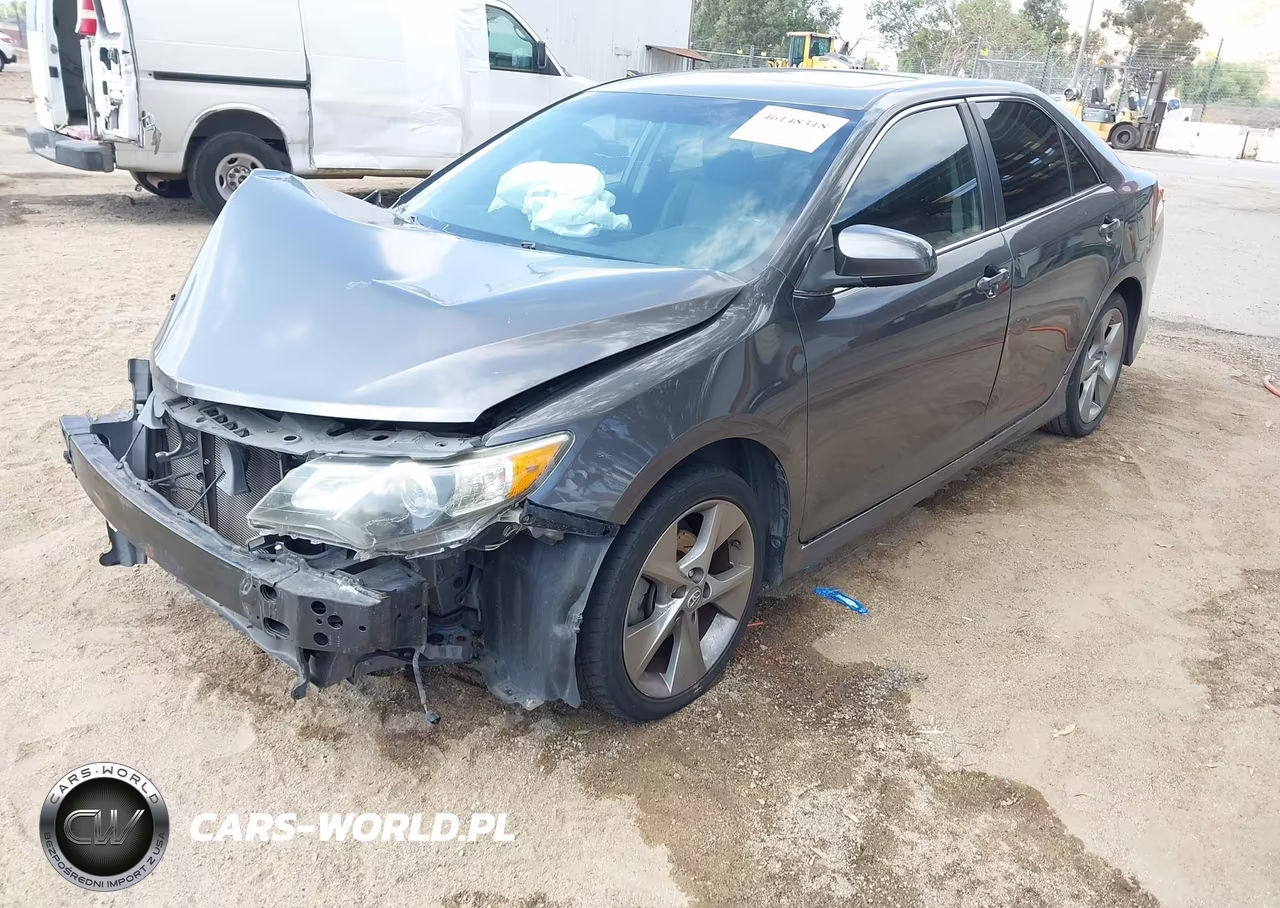 2014 Toyota Camry Se Sport VIN:4T1BF1FK5EU372953 - 2