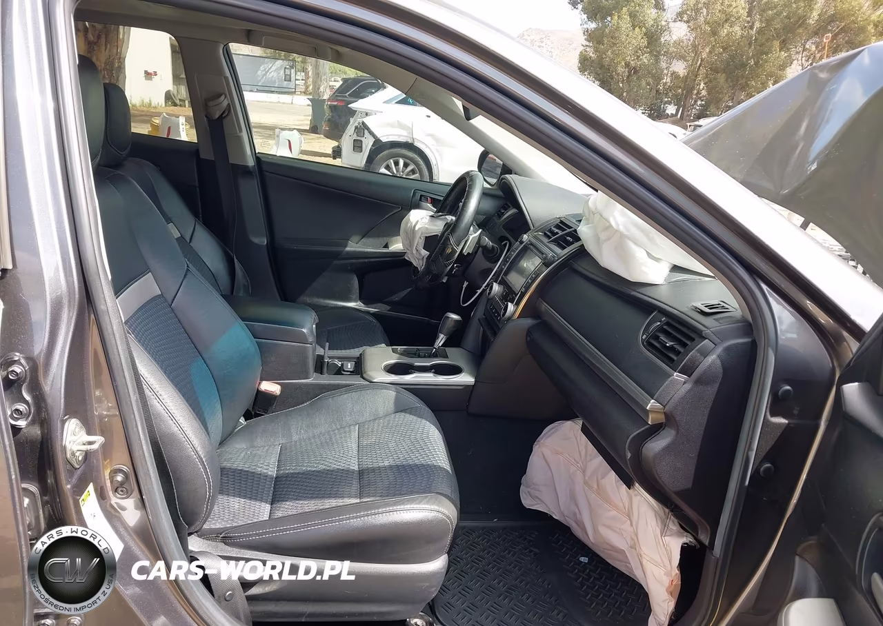 2014 Toyota Camry Se Sport VIN:4T1BF1FK5EU372953 - 5