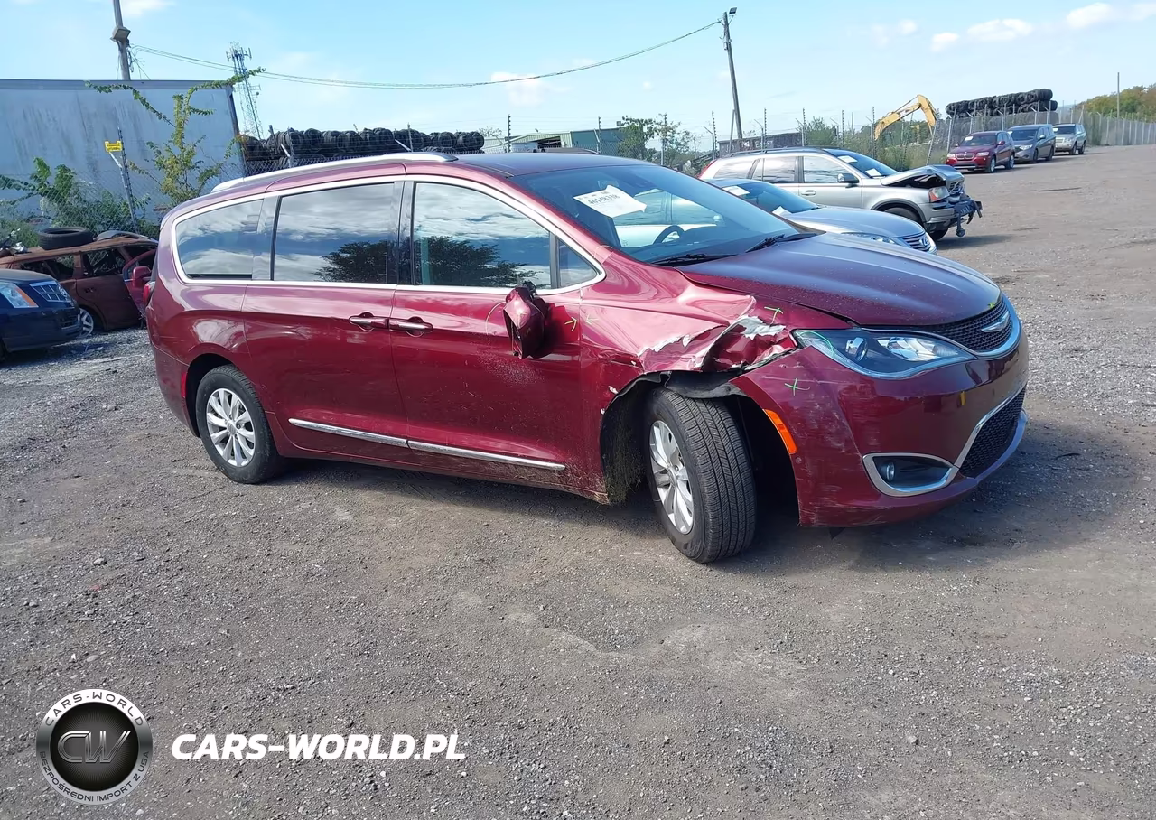 2018 Chrysler Pacifica Touring L
