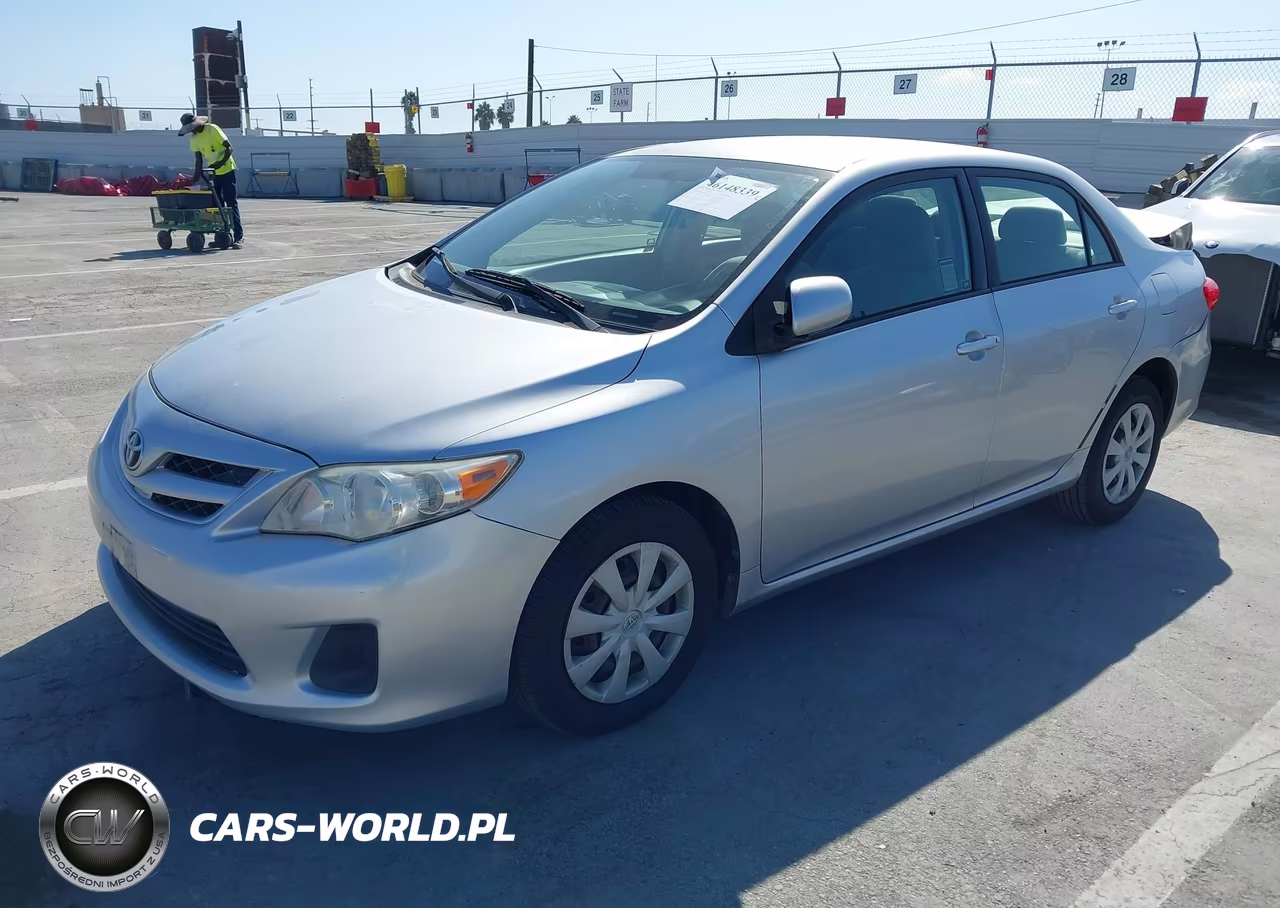 2011 Toyota Corolla Le VIN:JTDBU4EE3BJ101880 - 2