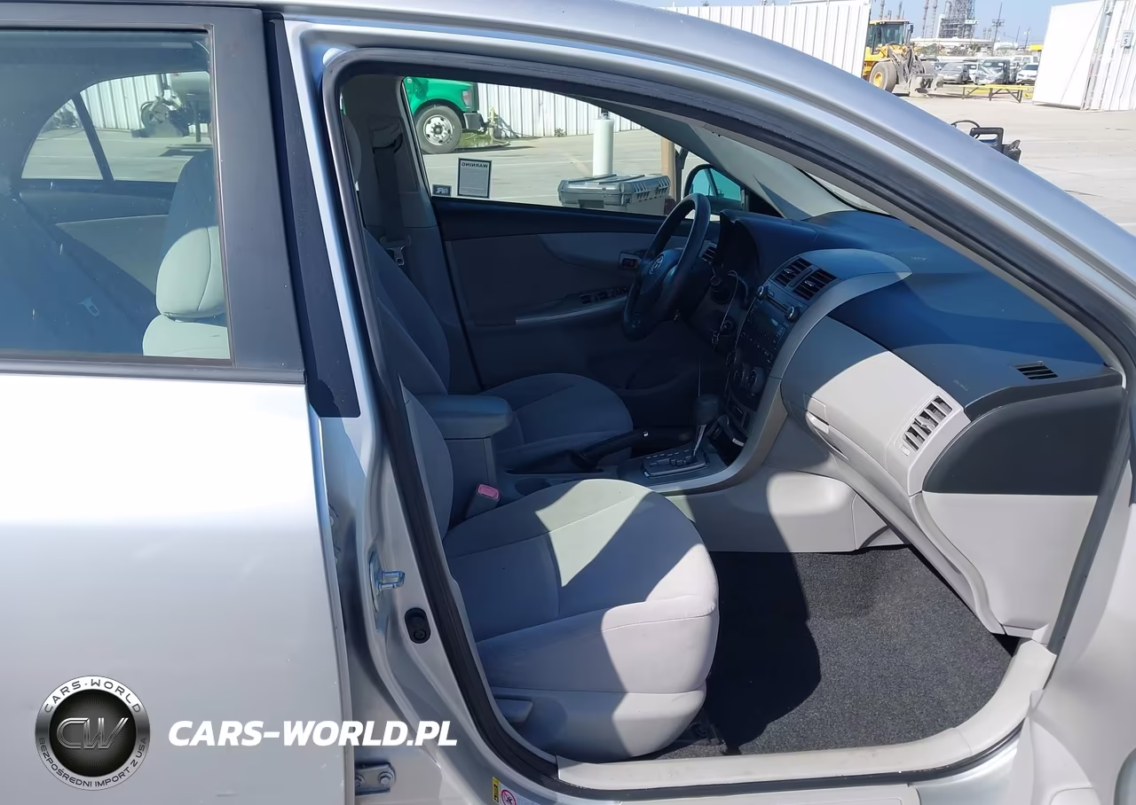 2011 Toyota Corolla Le VIN:JTDBU4EE3BJ101880 - 5