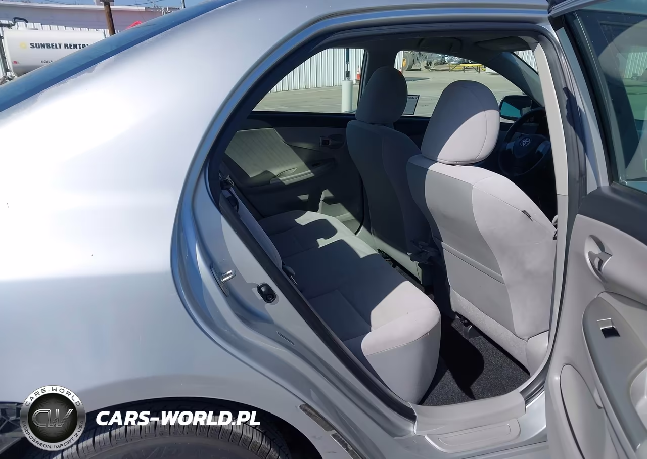 2011 Toyota Corolla Le VIN:JTDBU4EE3BJ101880 - 8