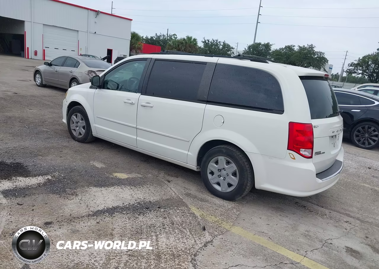 2011 Dodge Grand Caravan Express VIN:2D4RN4DG3BR715275 - 3